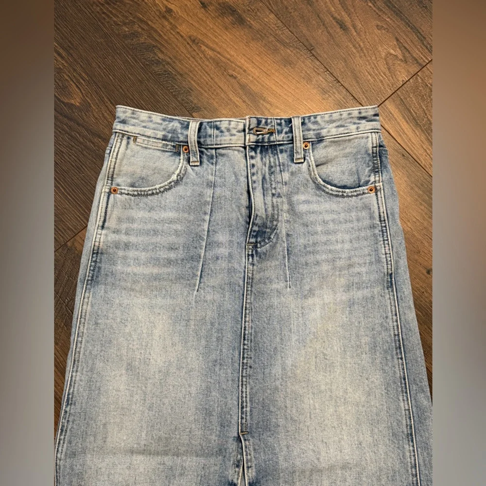 Lucky Brand Women’s Front Slit Denim Skirt Light Wash Size 0 - Picture 5 of 14